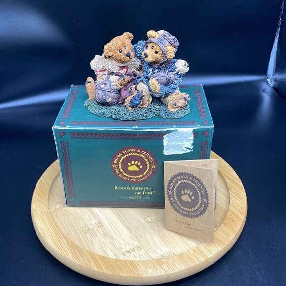 Boyd’s Bears & Friends Football Buddies from 1995 in mint condition with box - Picture 12 of 12